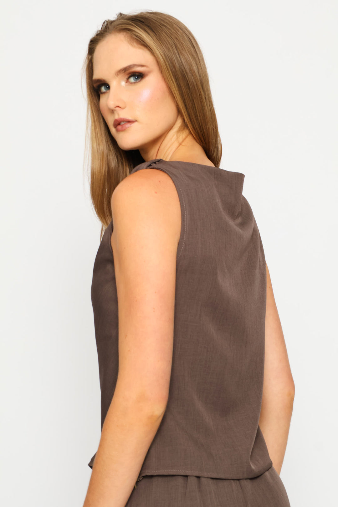 Twist Shoulder Tank Top - Mocha