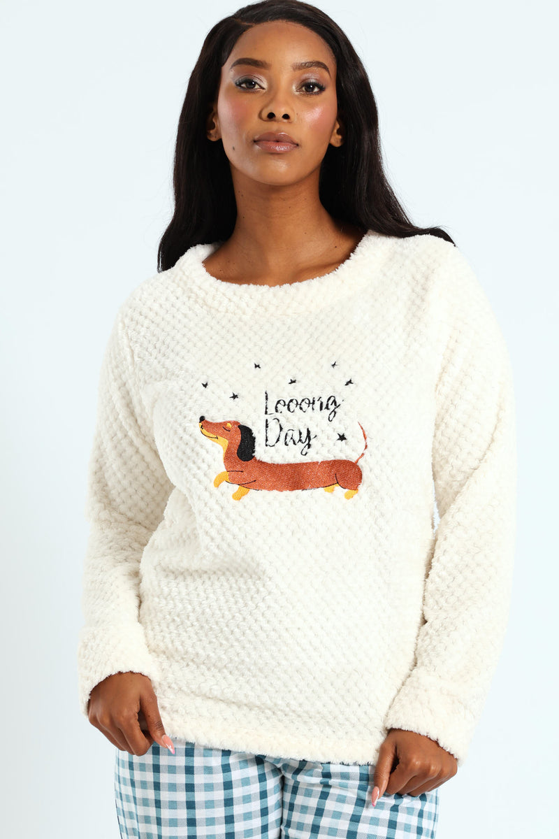 Fluffy Embroidered Long Day Pullover - White