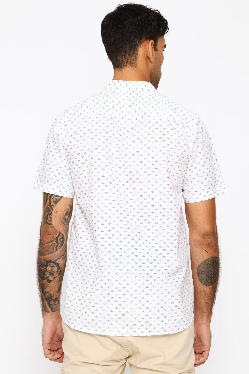 Triangle Print Regular Shirt - White