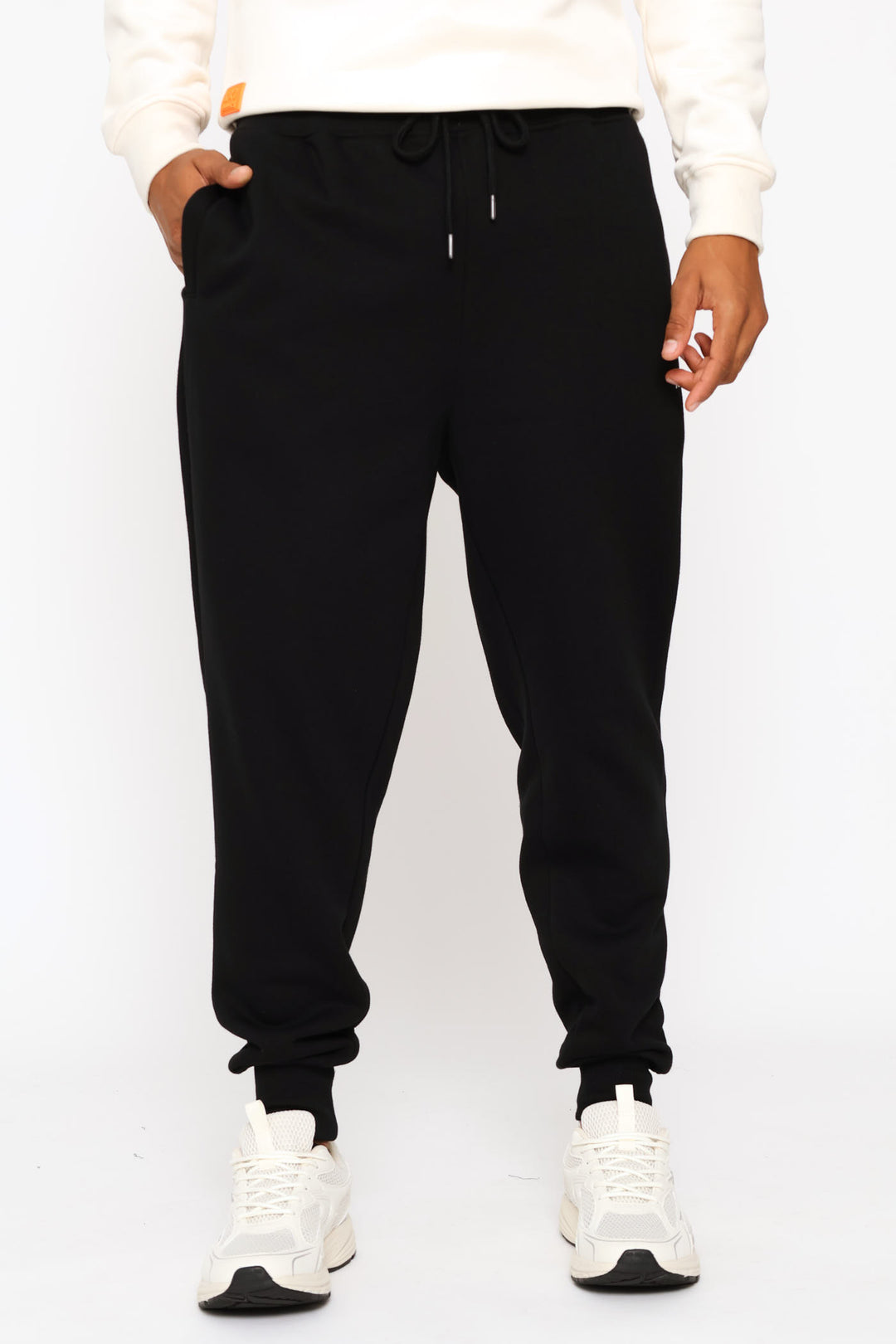 Sunset II Trackpant - Black