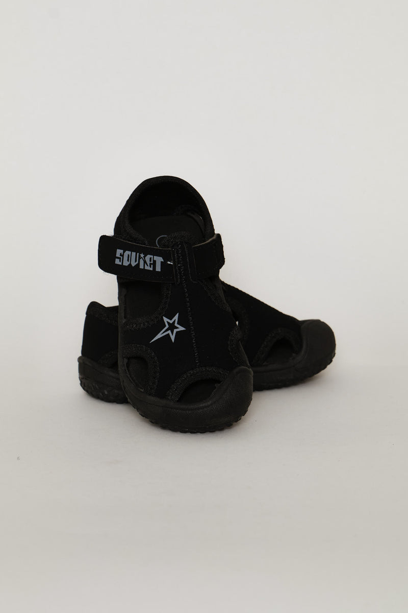 Pre-Boys Singh Closed Toe Adventure Sandal - Black