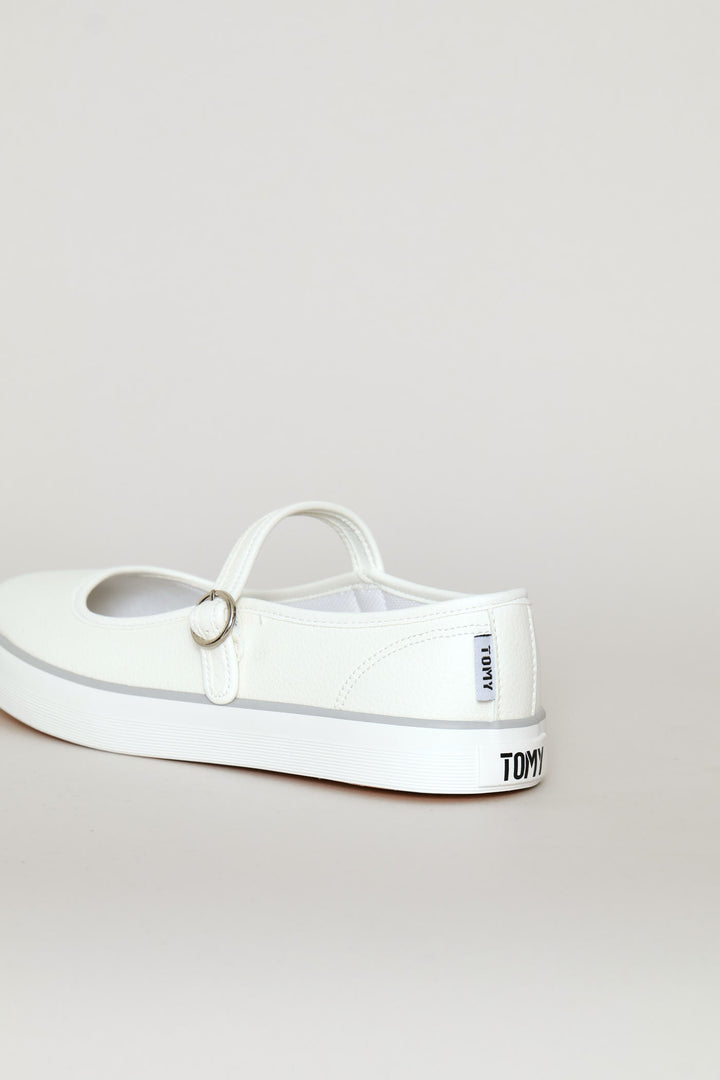 Elisa Pump - White