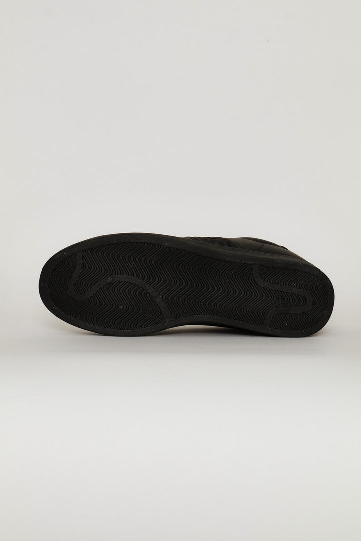 Basic Mono Lace Up Sneaker - Black