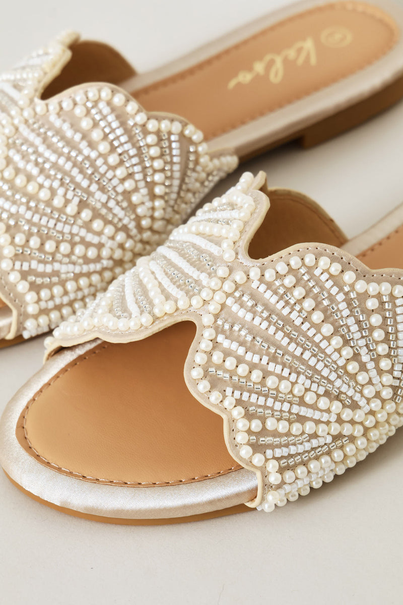 Shell Shaped Pearl Sandal - Champagne