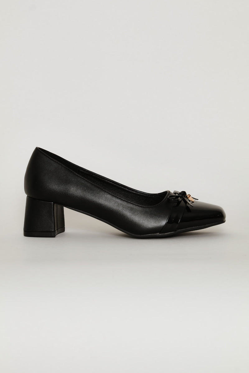 Bow & Metal Trim Square Toe Court Heel - Black