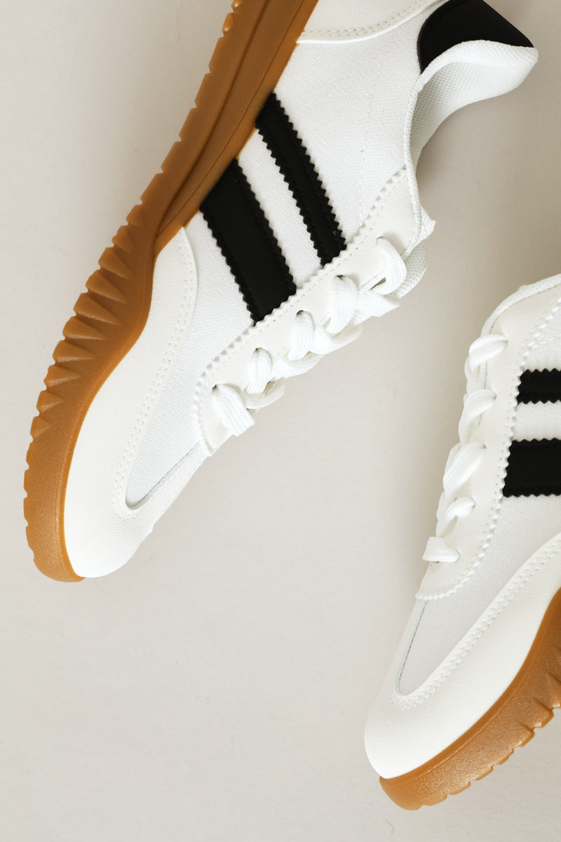 Trim Lace Up Street Sneaker - White