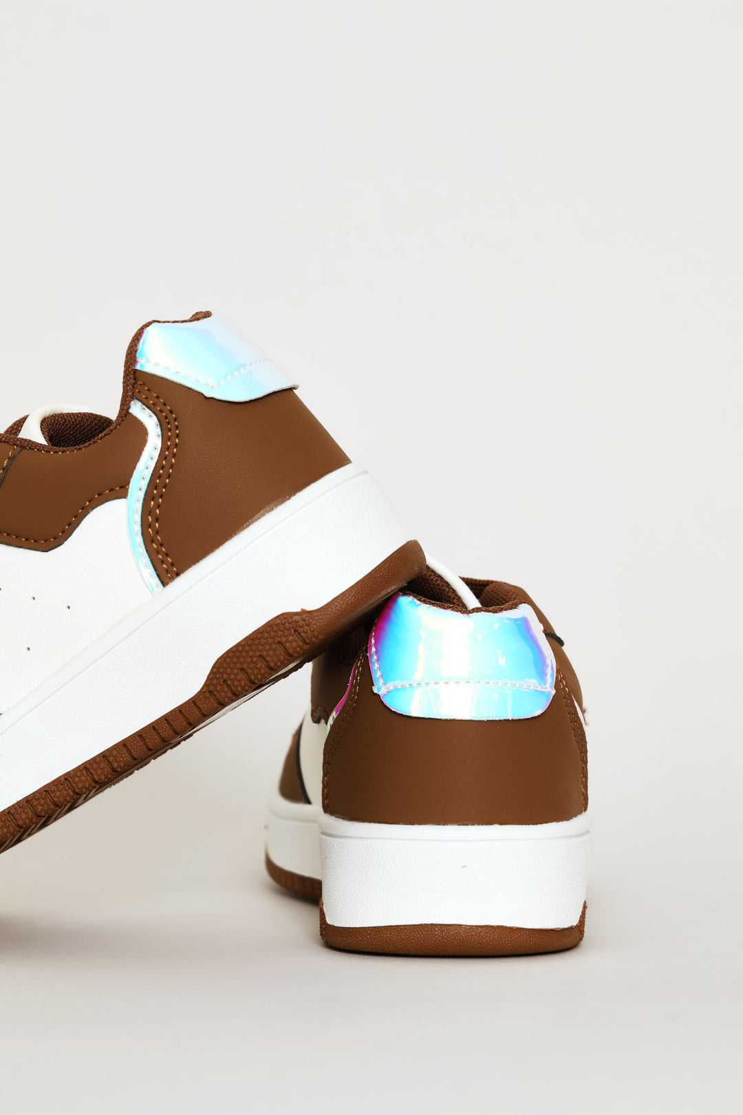 Girls Court Sneaker - Brown