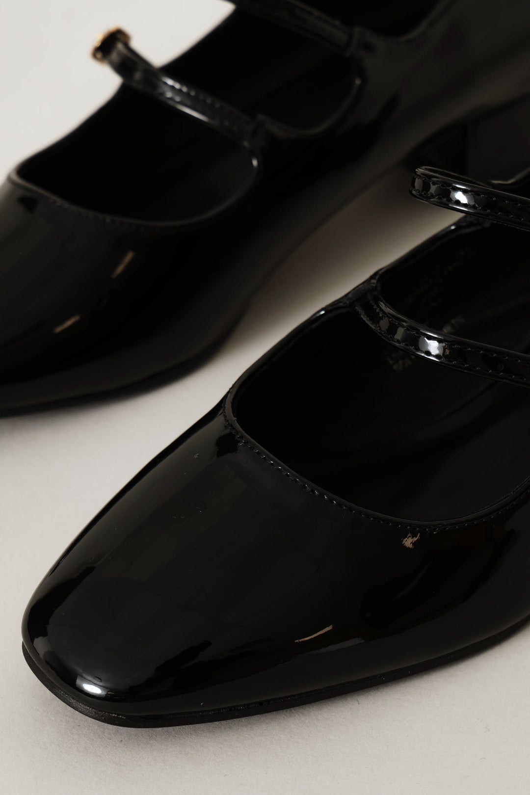 Double Strap Block Heeel Pump - Black