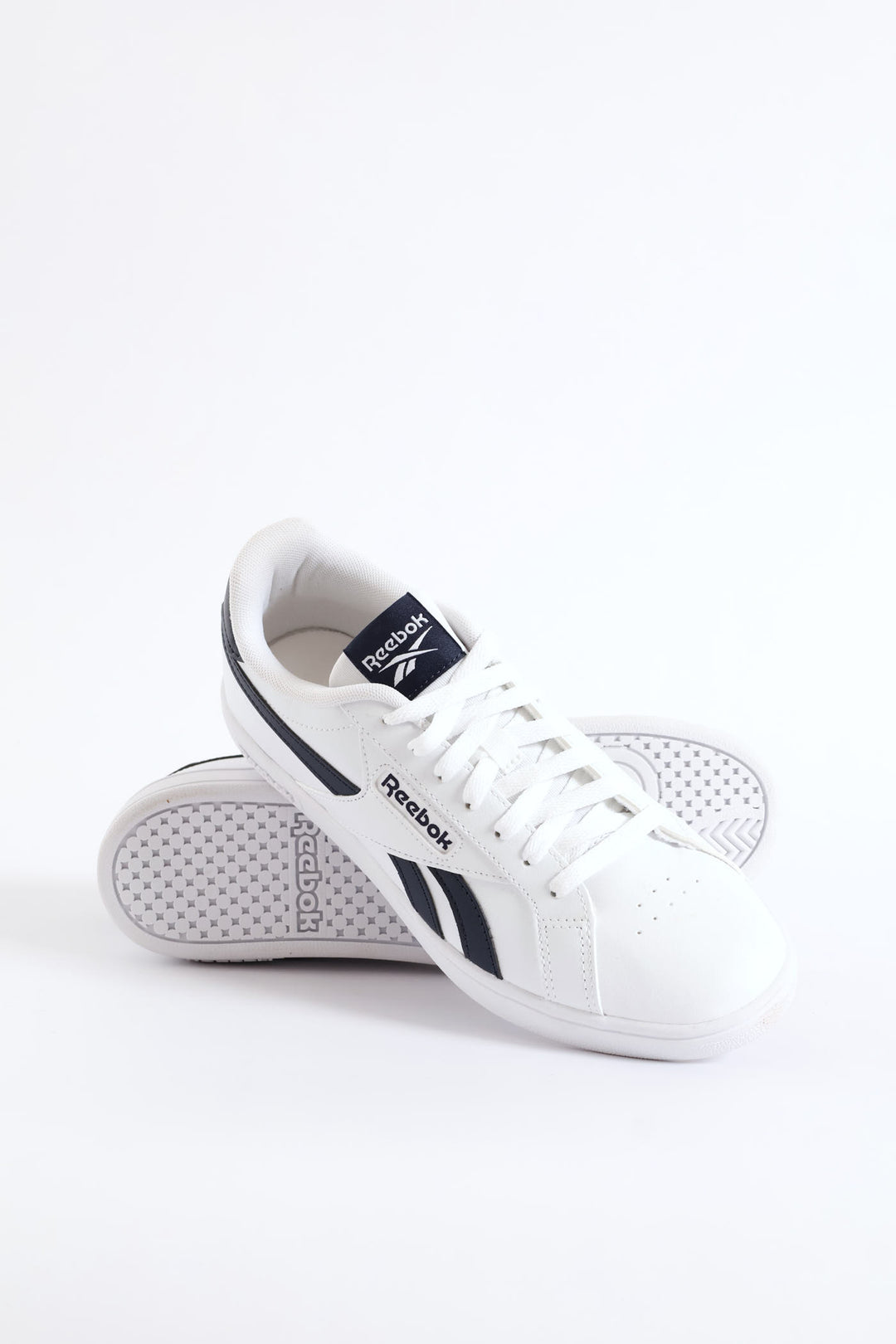 Retro Court Lace Up Sneaker - White/Navy