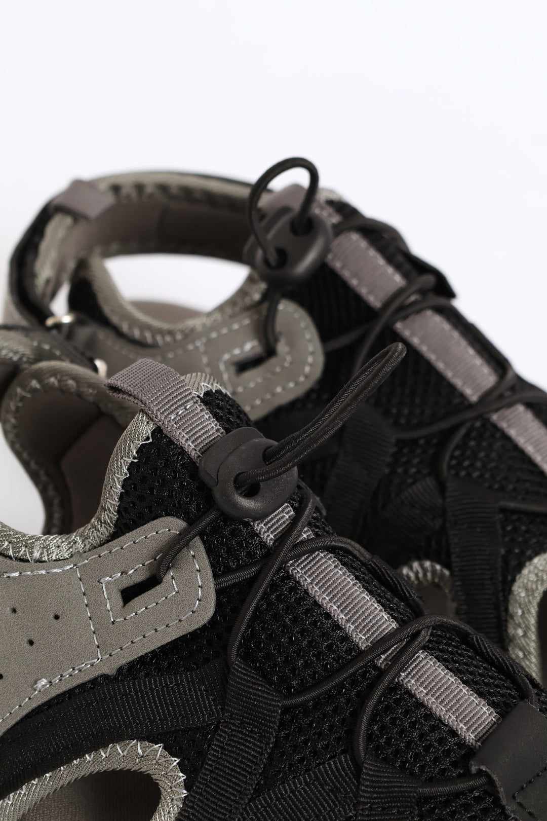 Boys Closed Toe Adventure Sandal - Black/Grey
