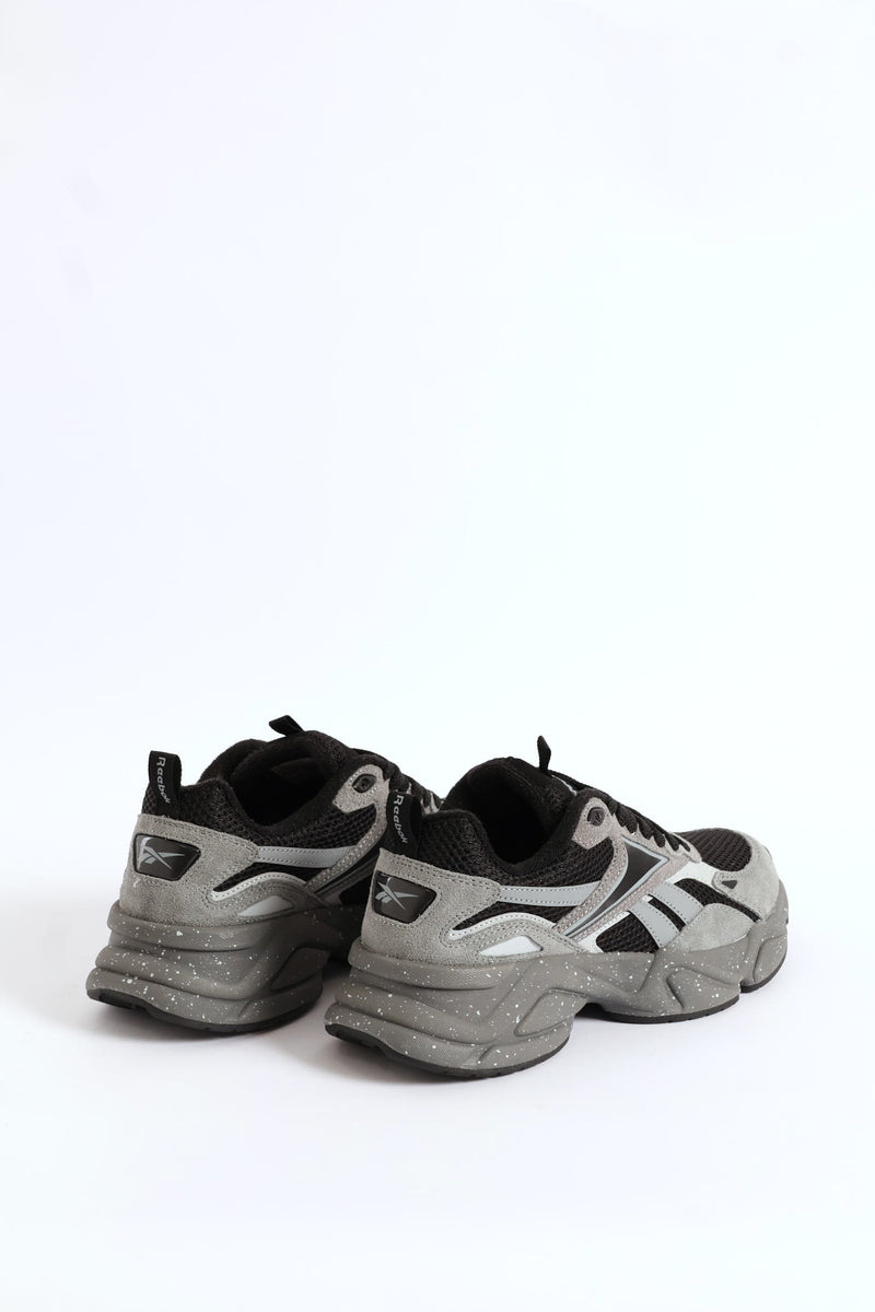 Charge Run Trainer - Grey