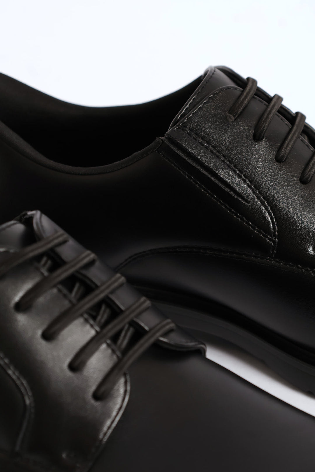 Eezy Fit Plain Toe Derby Shoe - Black