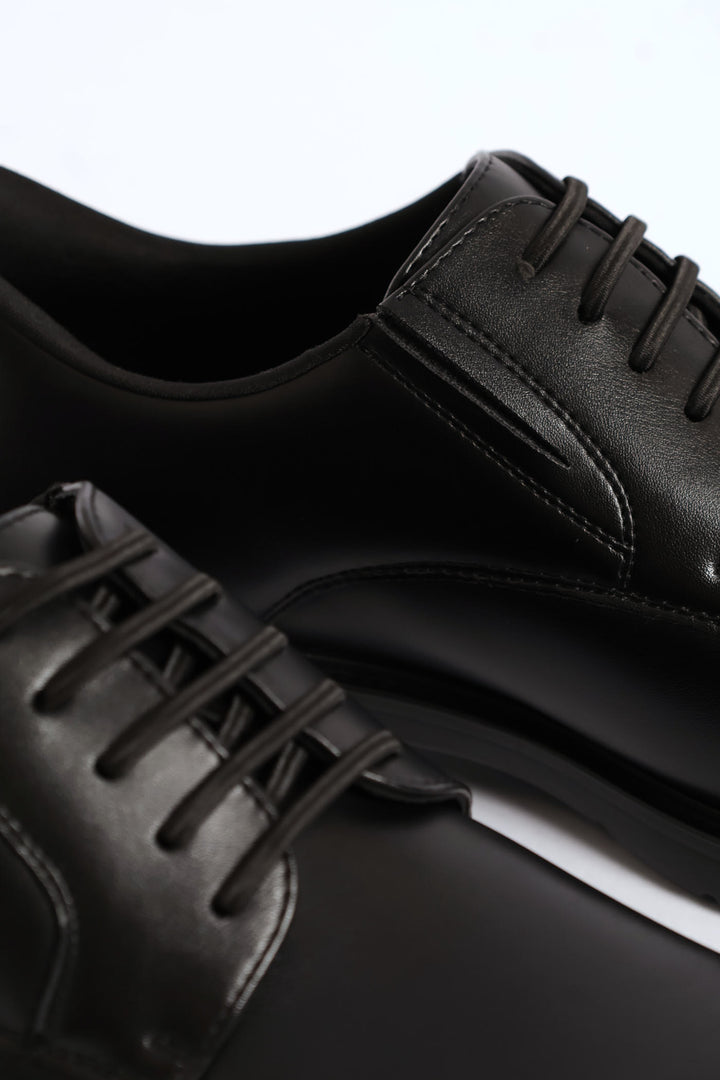 Eezy Fit Plain Toe Derby Shoe - Black
