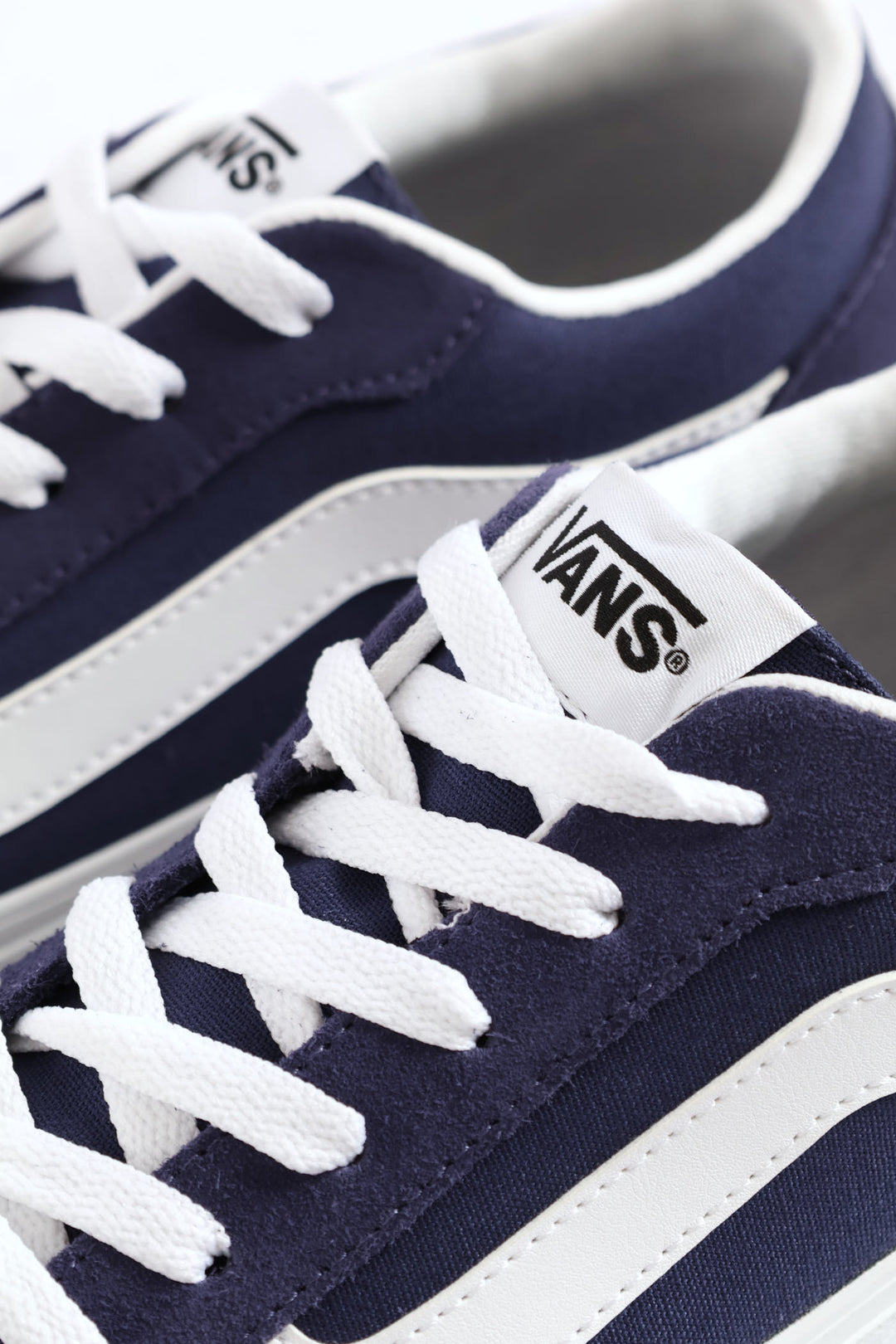 Vero Lace Up Sport Low Sneaker - Navy