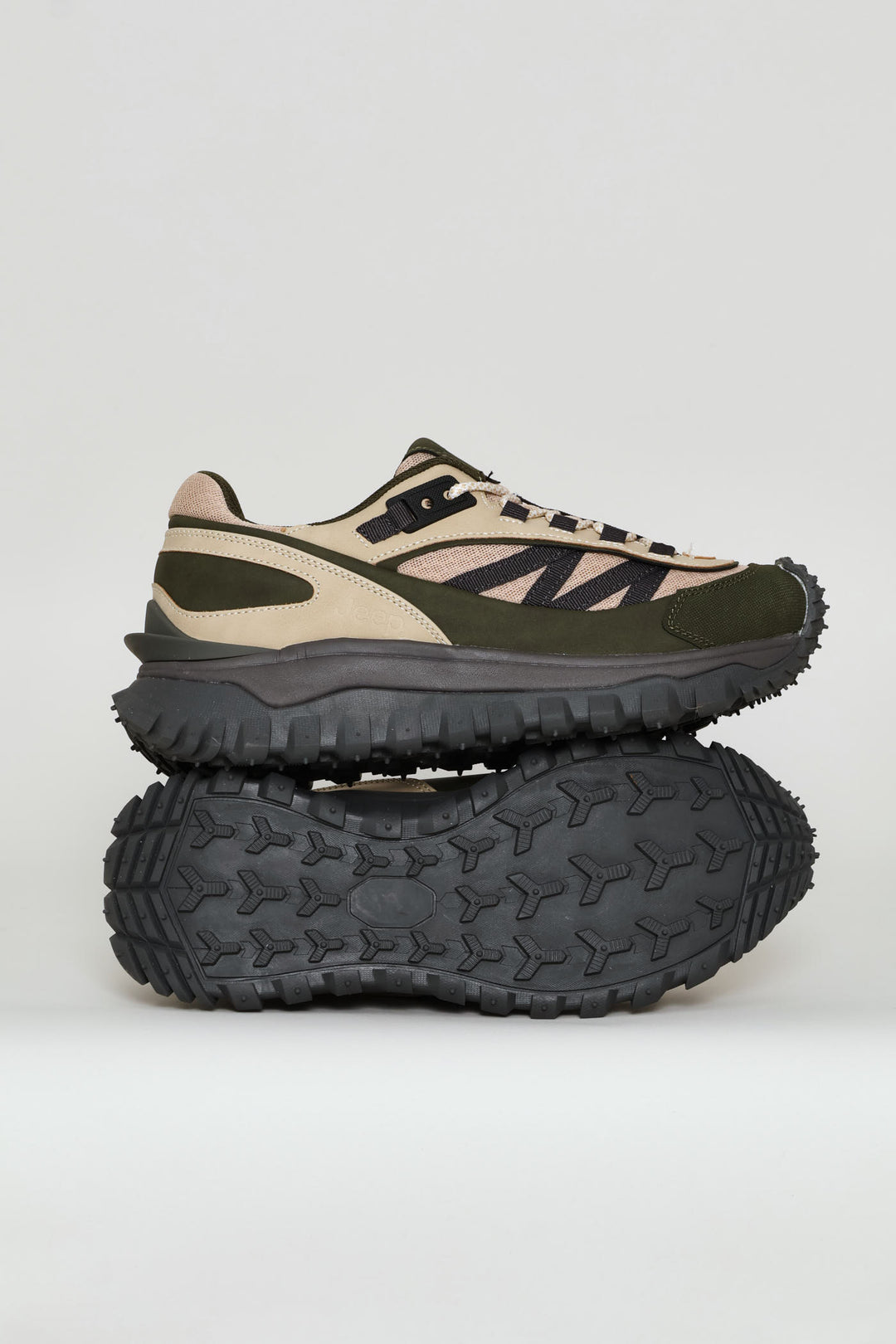 Cherokee Hiker Shoe - Olive