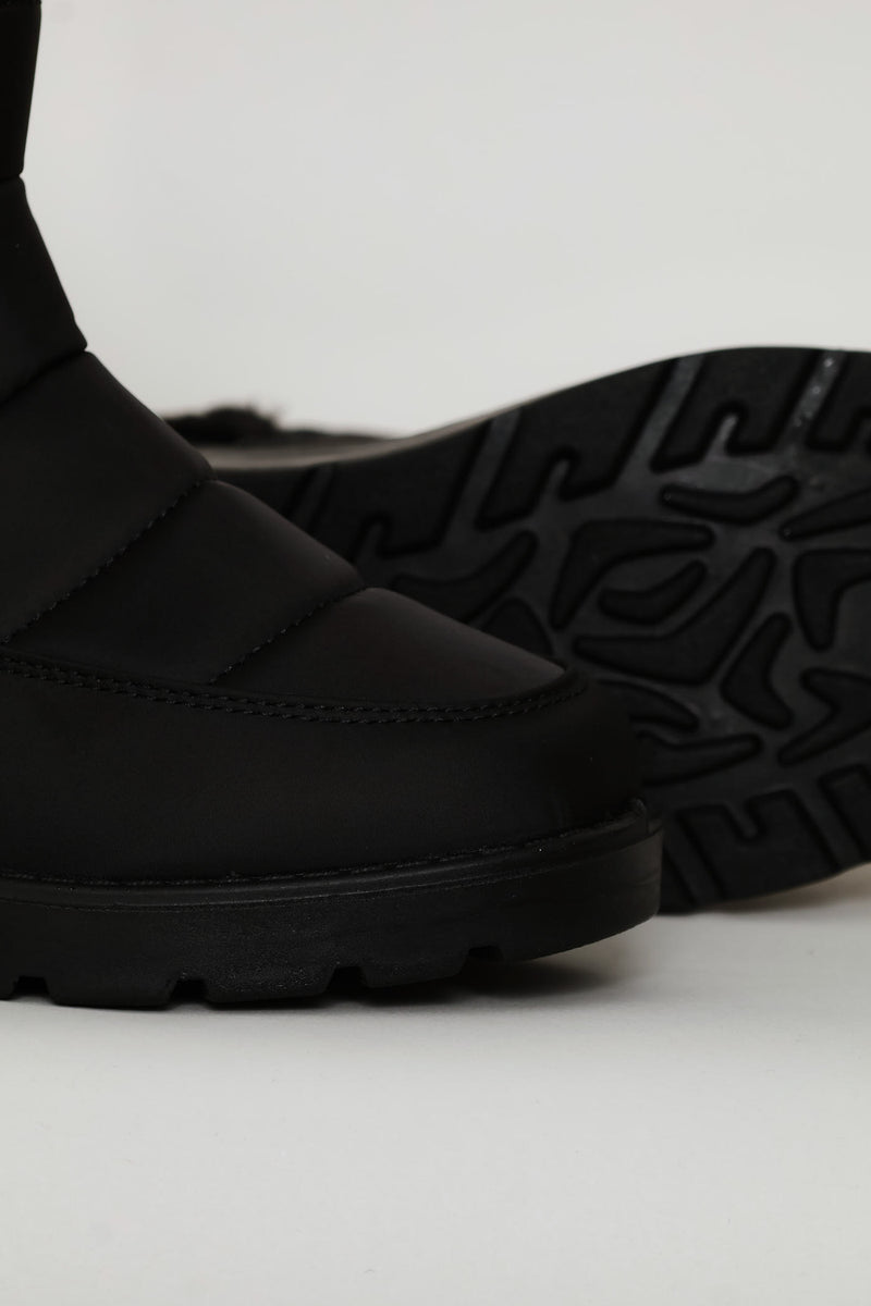 Faux Fur Snow Boot - Black