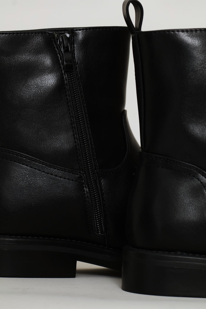 Round Toe Ankle Boot - Black