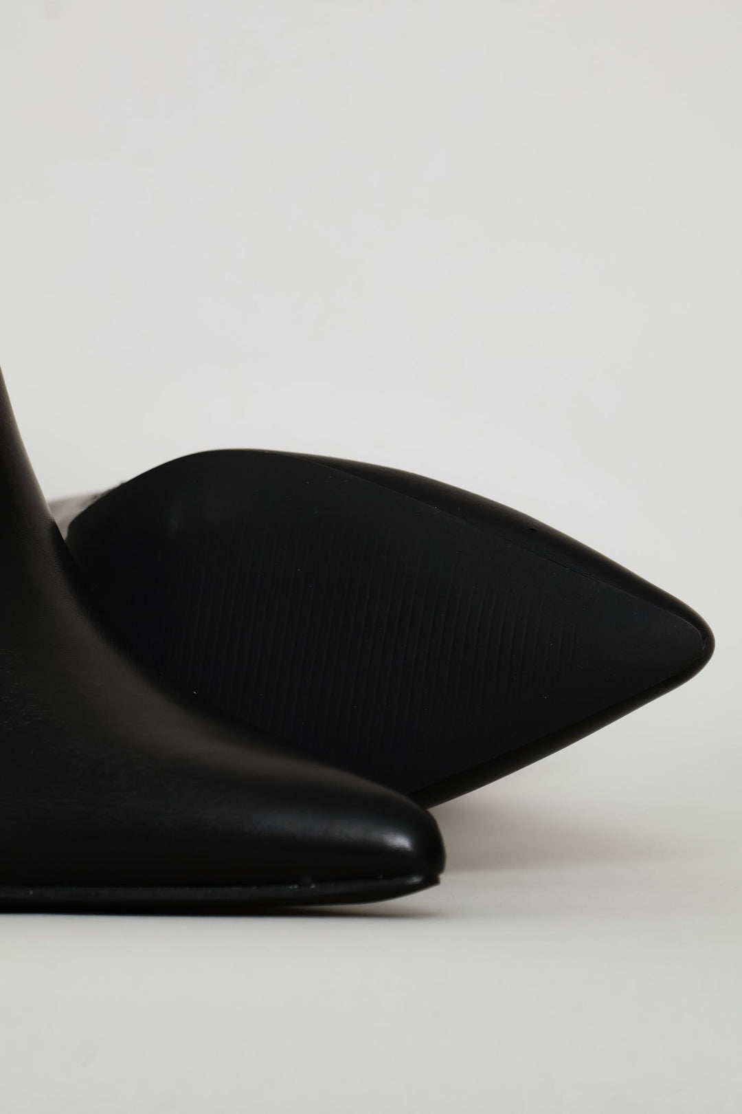 Moss 1 Ankle Boot - Black