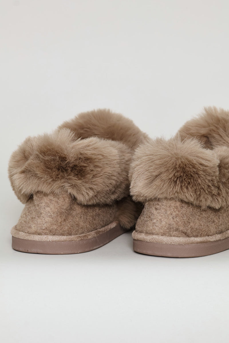 Full Closed Faux Fur Slipper - Taupe