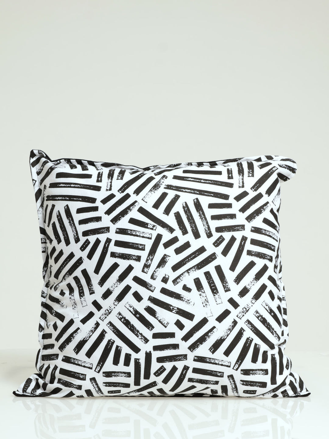 Cross Hatch Scatter Cushion - Black