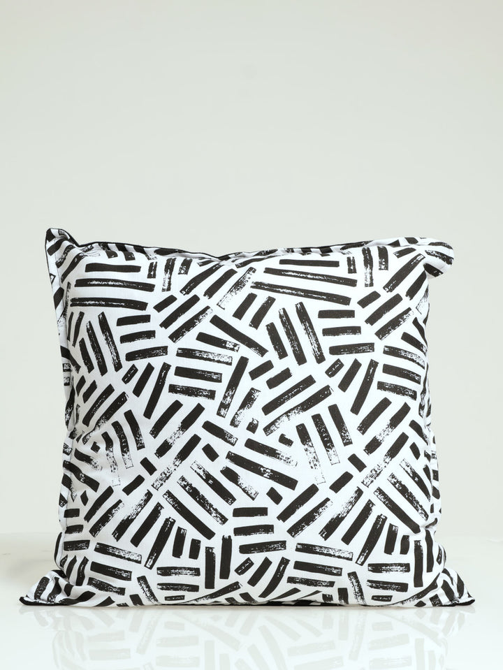 Cross Hatch Scatter Cushion - Black
