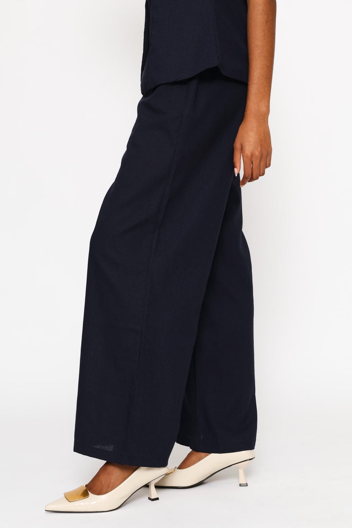 Pleated Wide Leg Trouser - Dark Navy