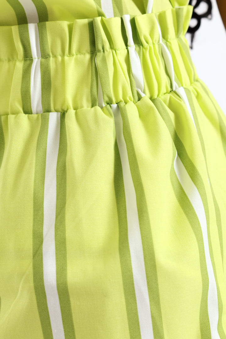 Girls Elasticated Waist Stripe Pull On Short - Lime Green