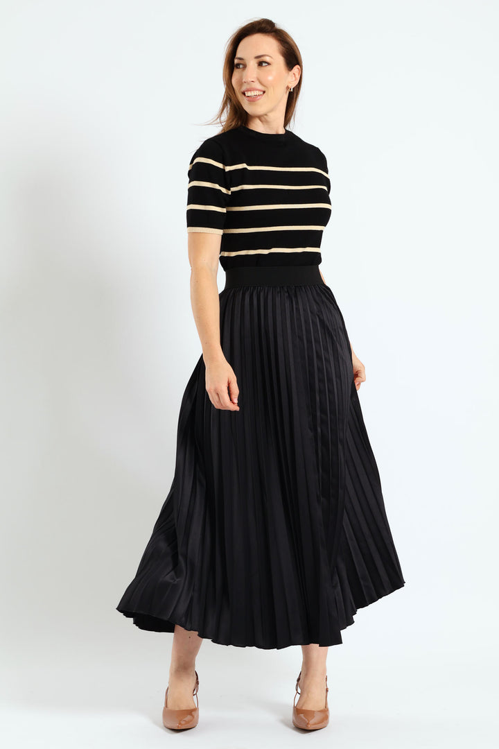 Elasticated Satin Pleated Maxi Skirt - Black