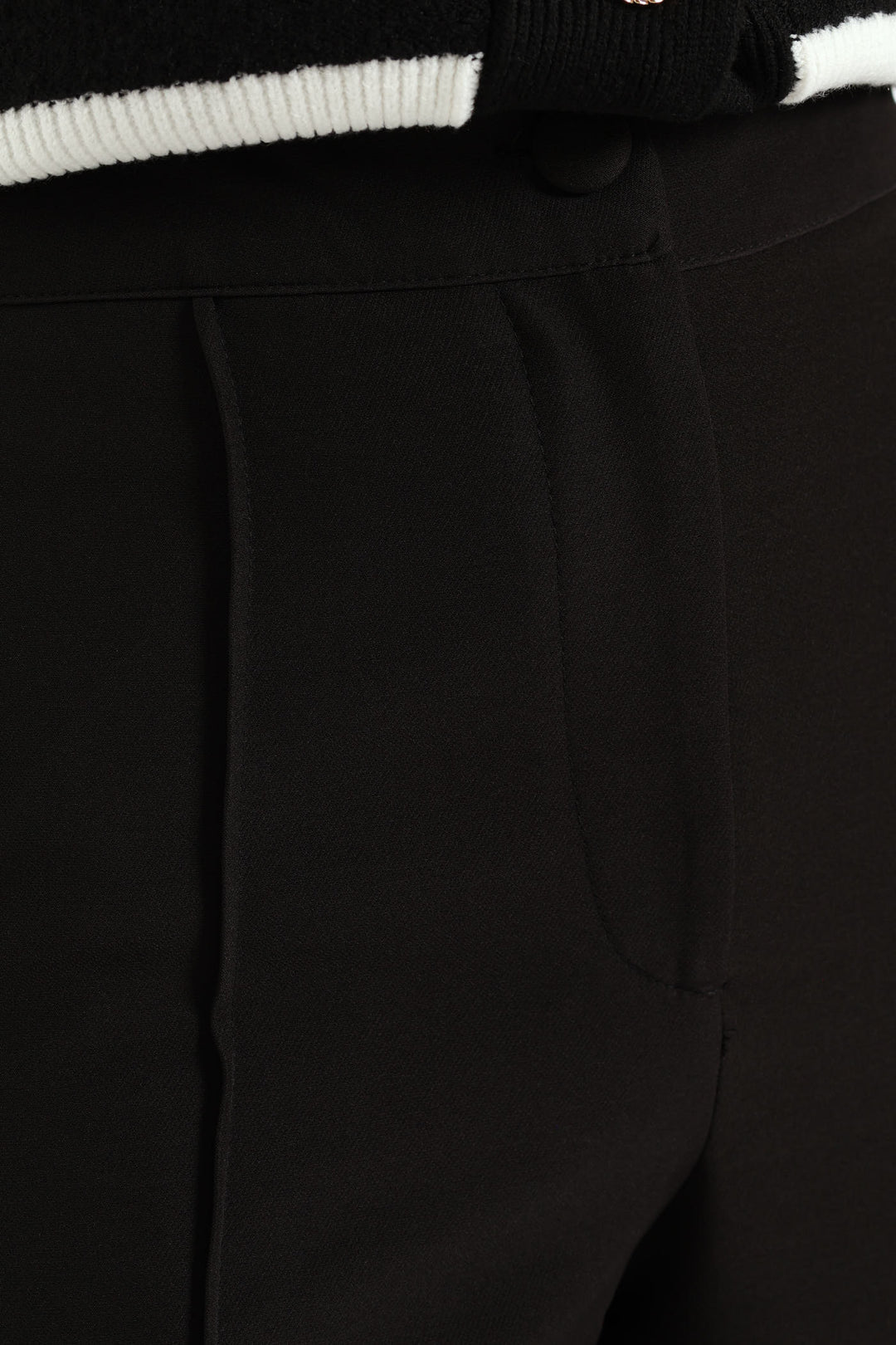 Pin Tuck Pants - Black