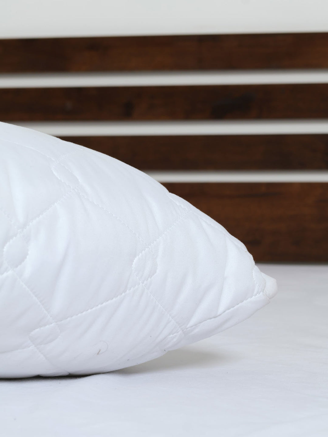 Quilted Hypoallergenic Hollow Fibre King Pillow Inner