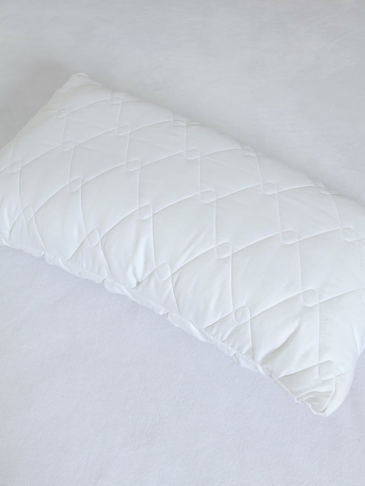 Quilted Hypoallergenic Hollow Fibre King Pillow Inner