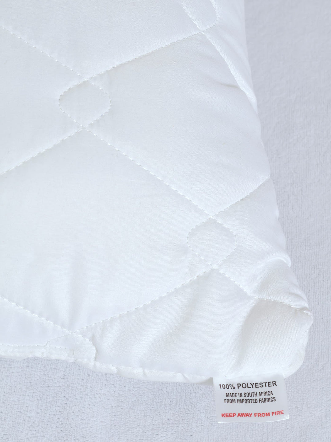 Quilted Hypoallergenic Hollow Fibre King Pillow Inner