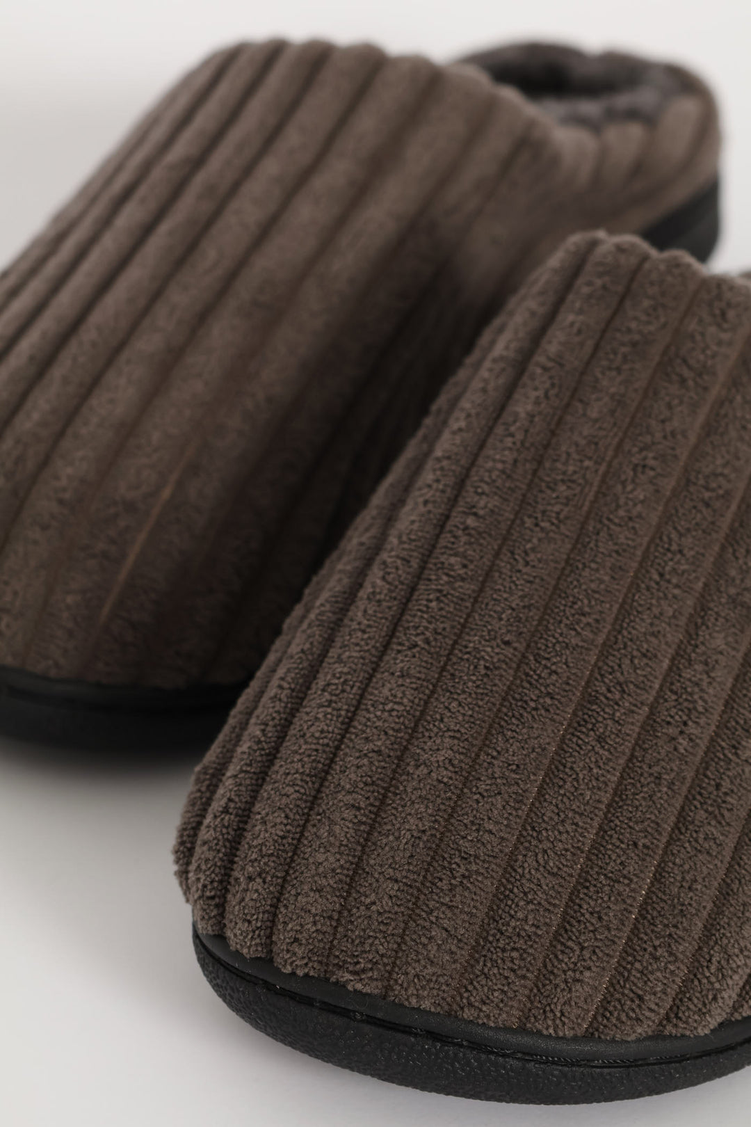 Thick Corduroy Upper Slipper - Grey