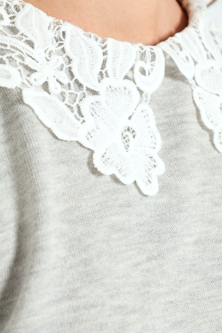 Keyhole Preppy Pullover Tee - Grey Melange