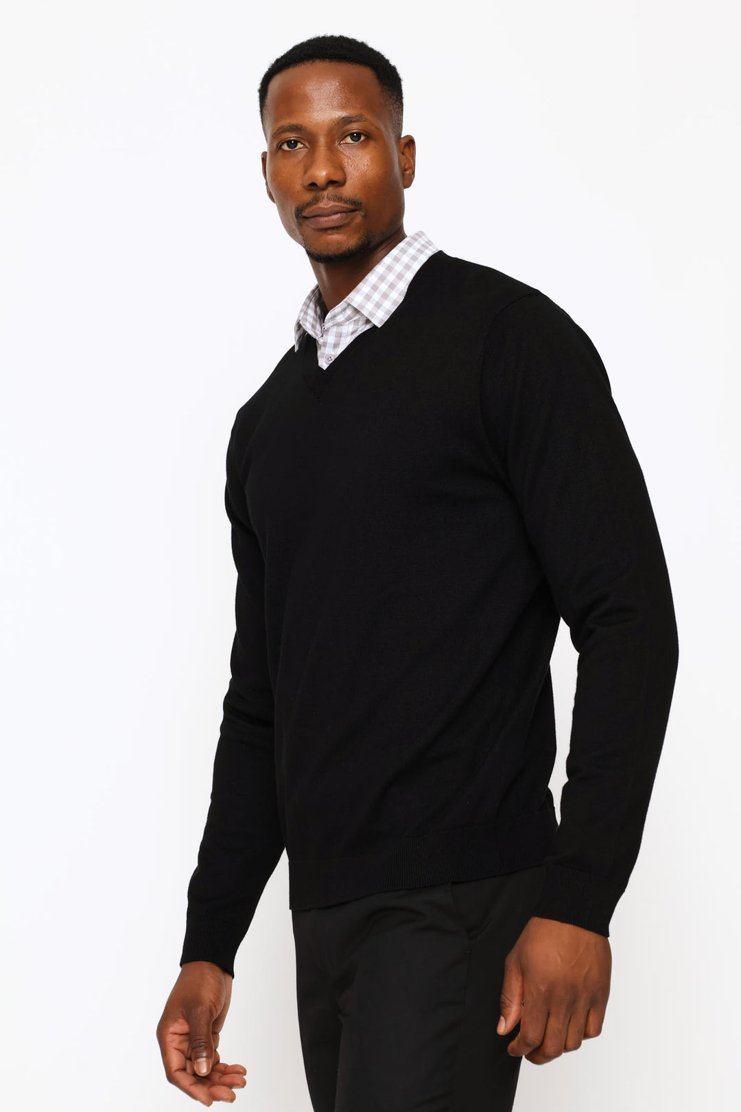 Long Sleeve V-Neck Pullover - Black
