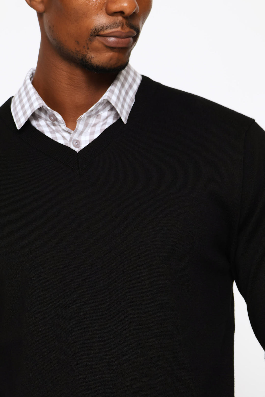 Long Sleeve V-Neck Pullover - Black