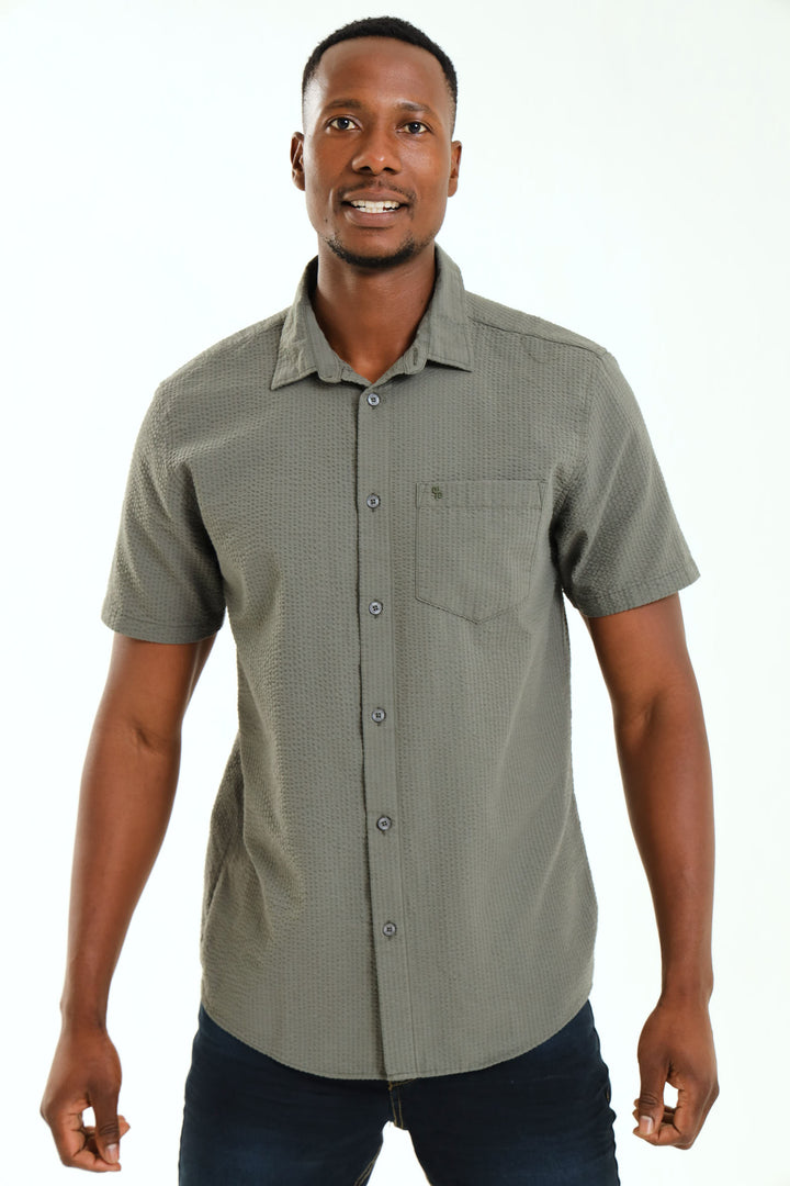 Short Sleeve Seersucker Shirt - Moss Green