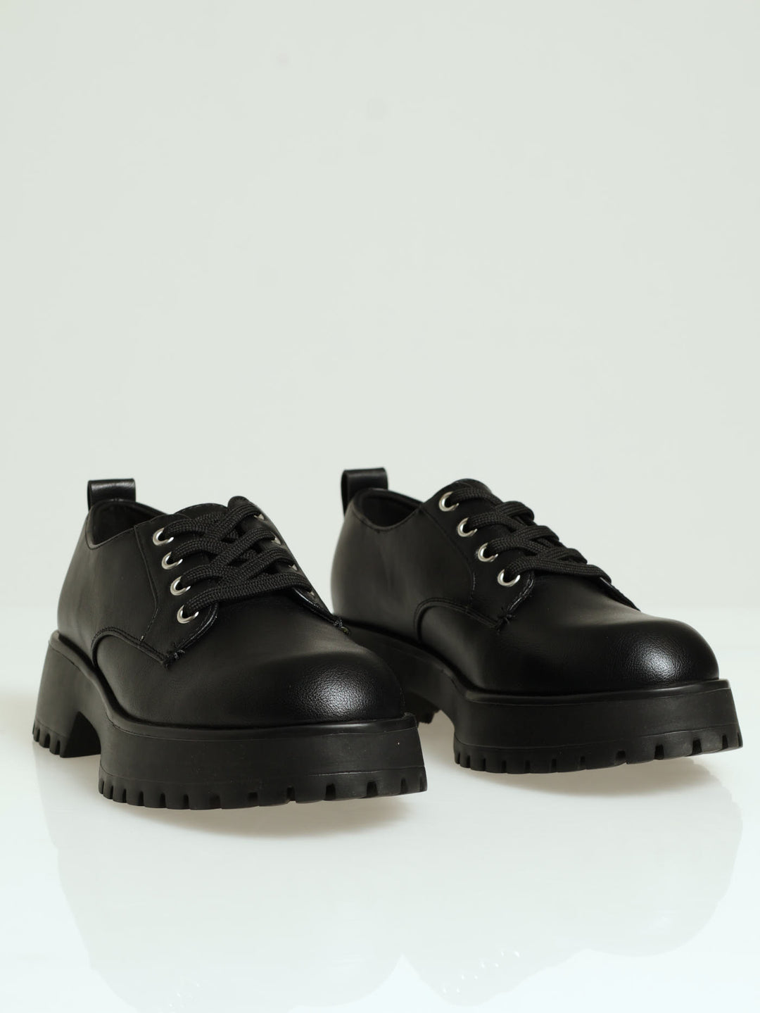 Makinley Chunky Lace Loafer - Black