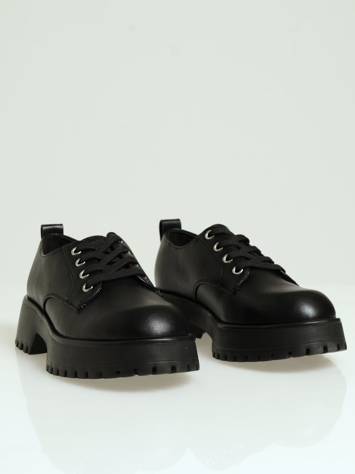 Makinley Chunky Lace Loafer - Black