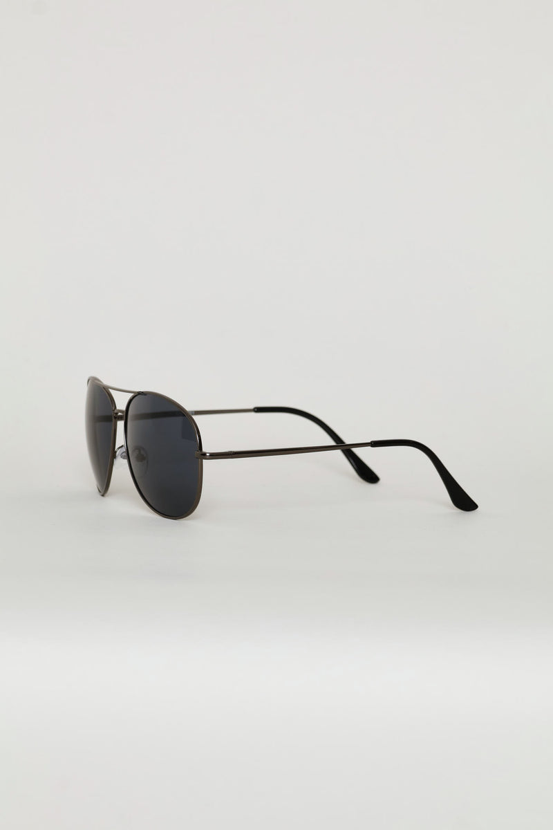 Metal Aviator Sunglasses - Black