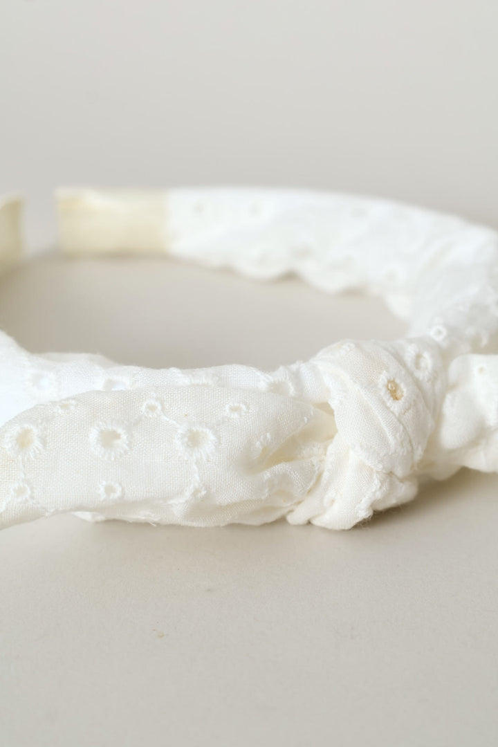 Girls Anglaise Aliceband - White