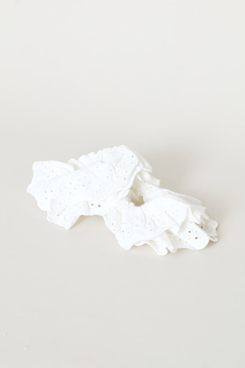 Girls 2 Pack Anglaise Scrunchies - White