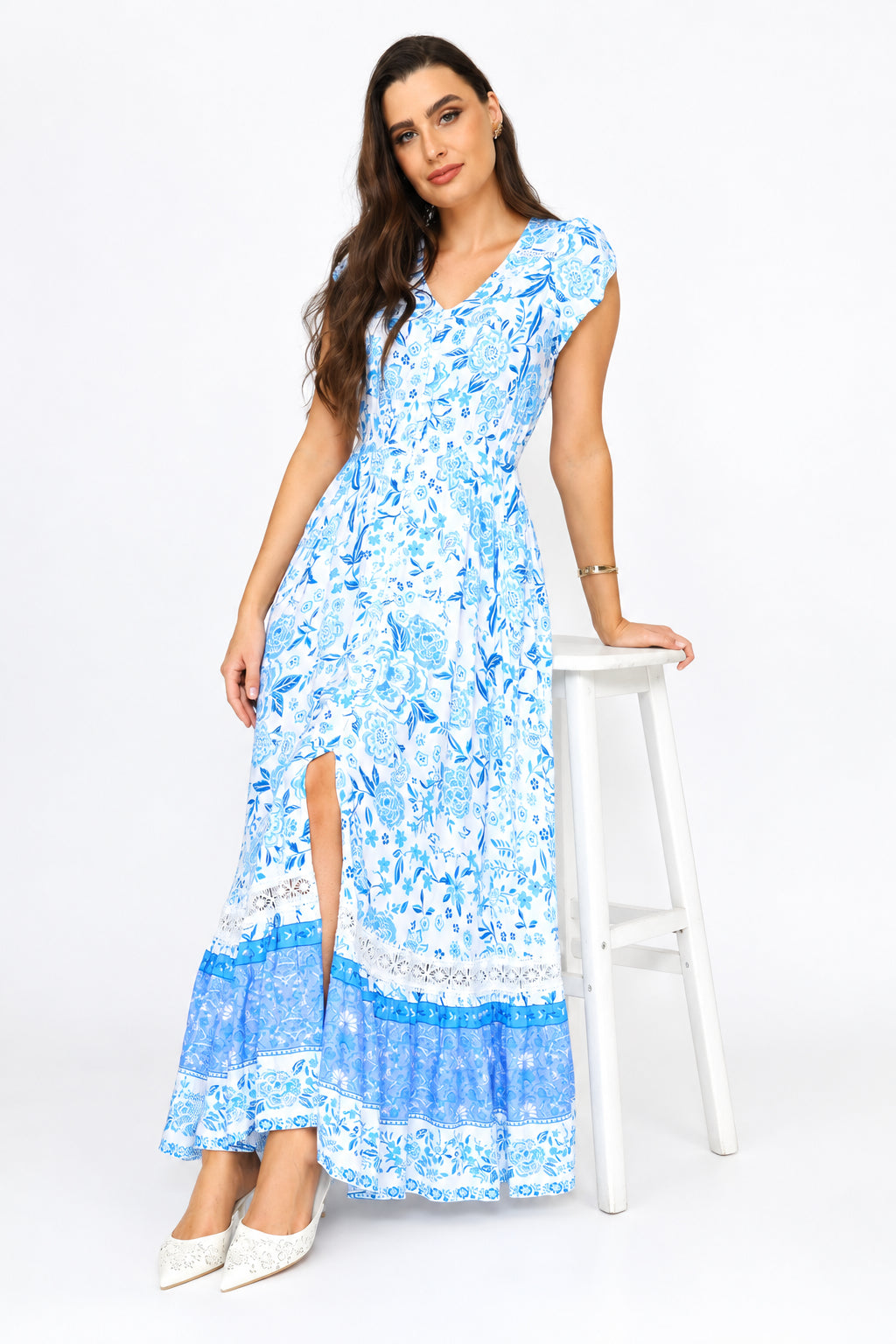 Cap Sleeve V-Neck Button Through Print Tiered Maxi Dress - Blue