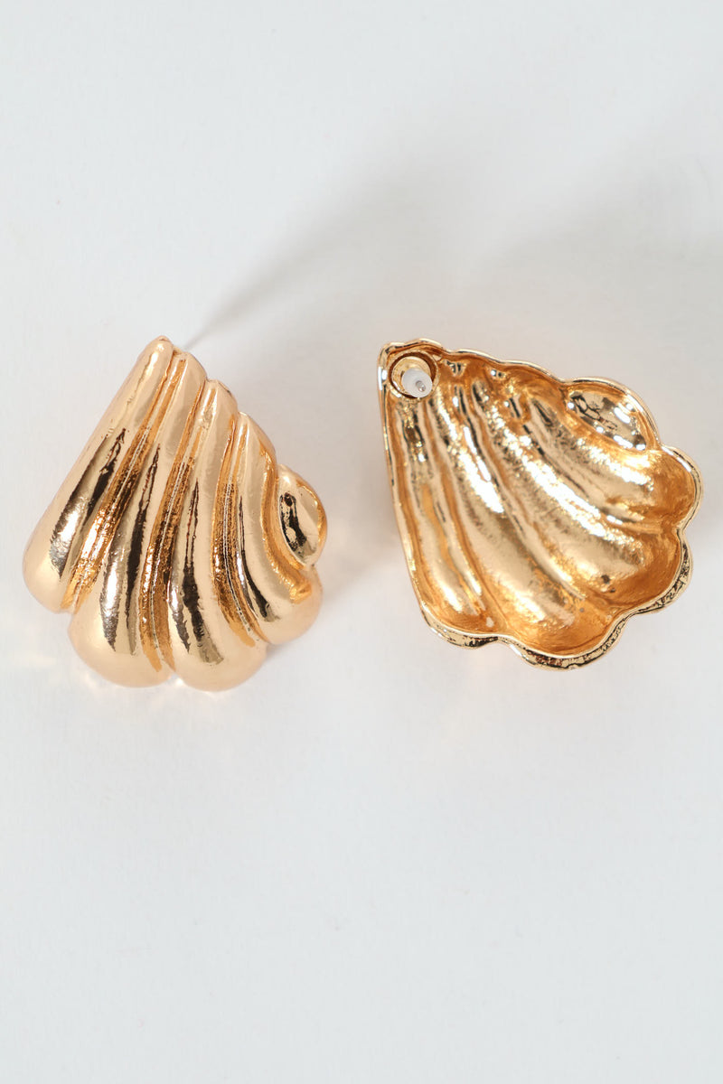 Rib Pattern Stud Earrings - Gold