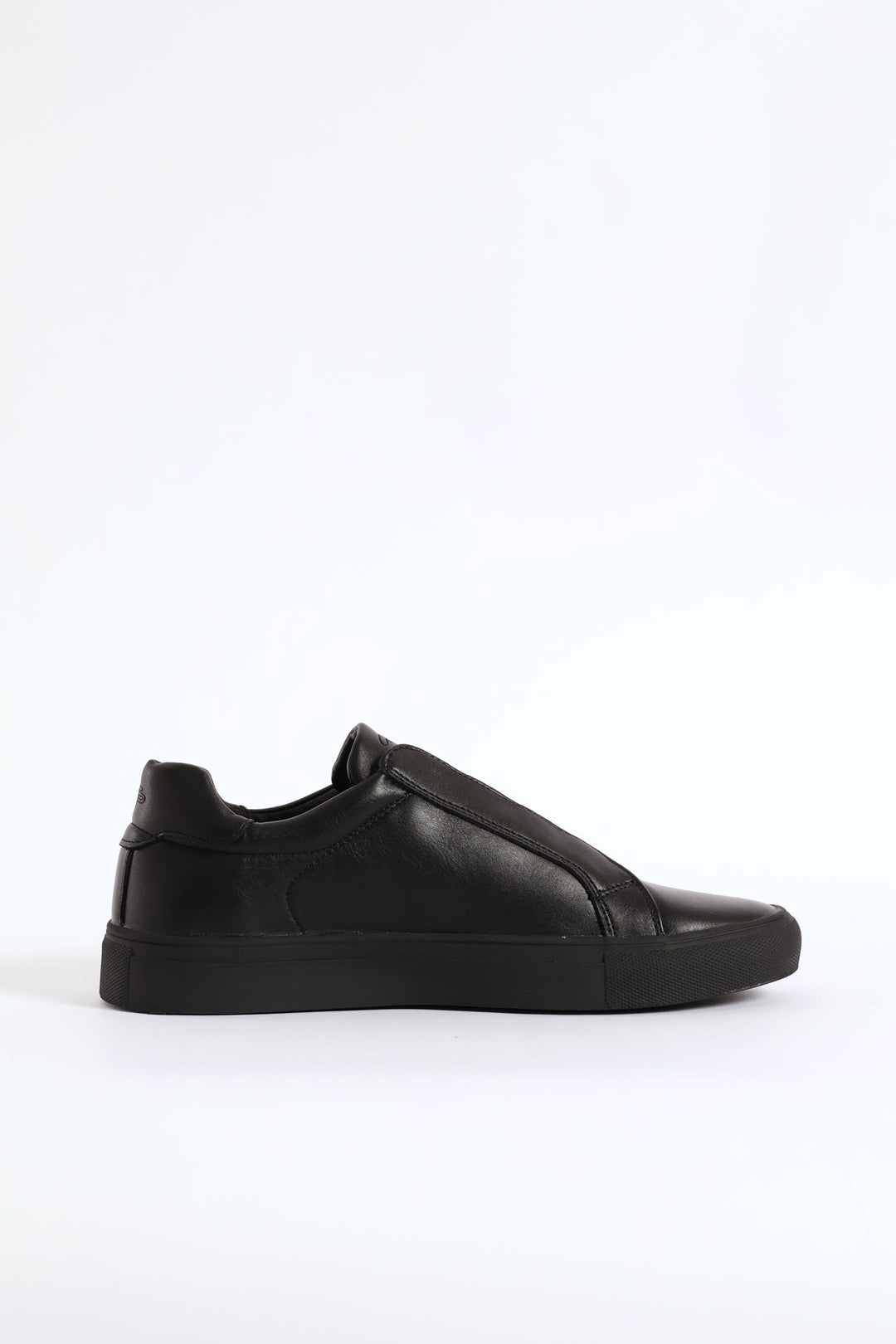 Axel Elastic Lace Sneaker - Black
