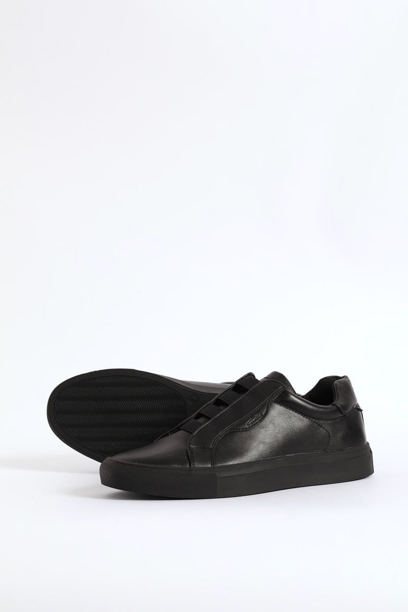Axel Elastic Lace Sneaker - Black