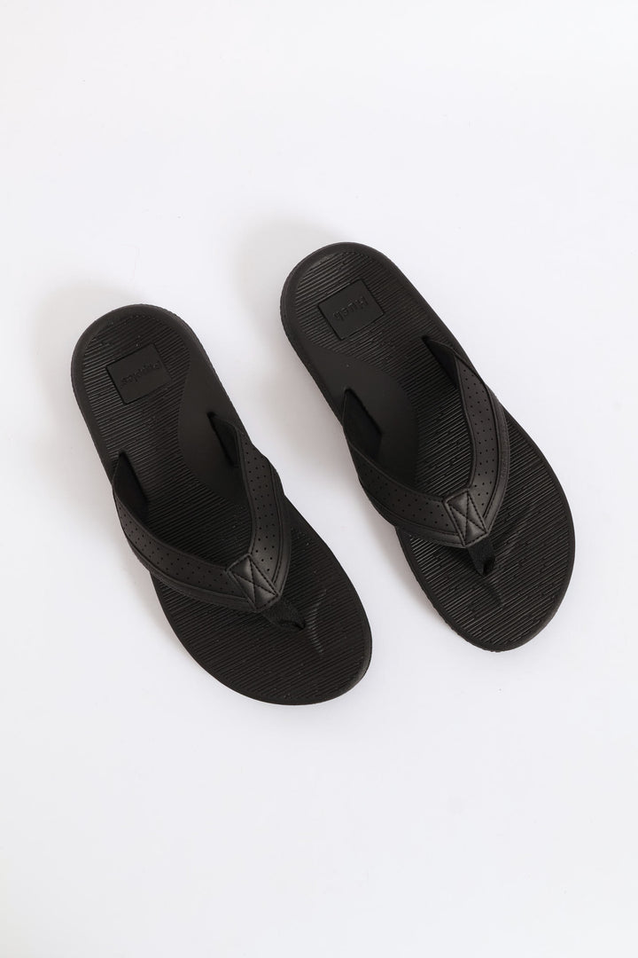 Strut Wide Vamp Sandal - Black