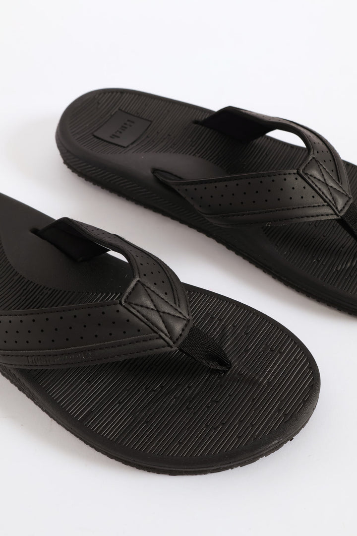 Strut Wide Vamp Sandal - Black