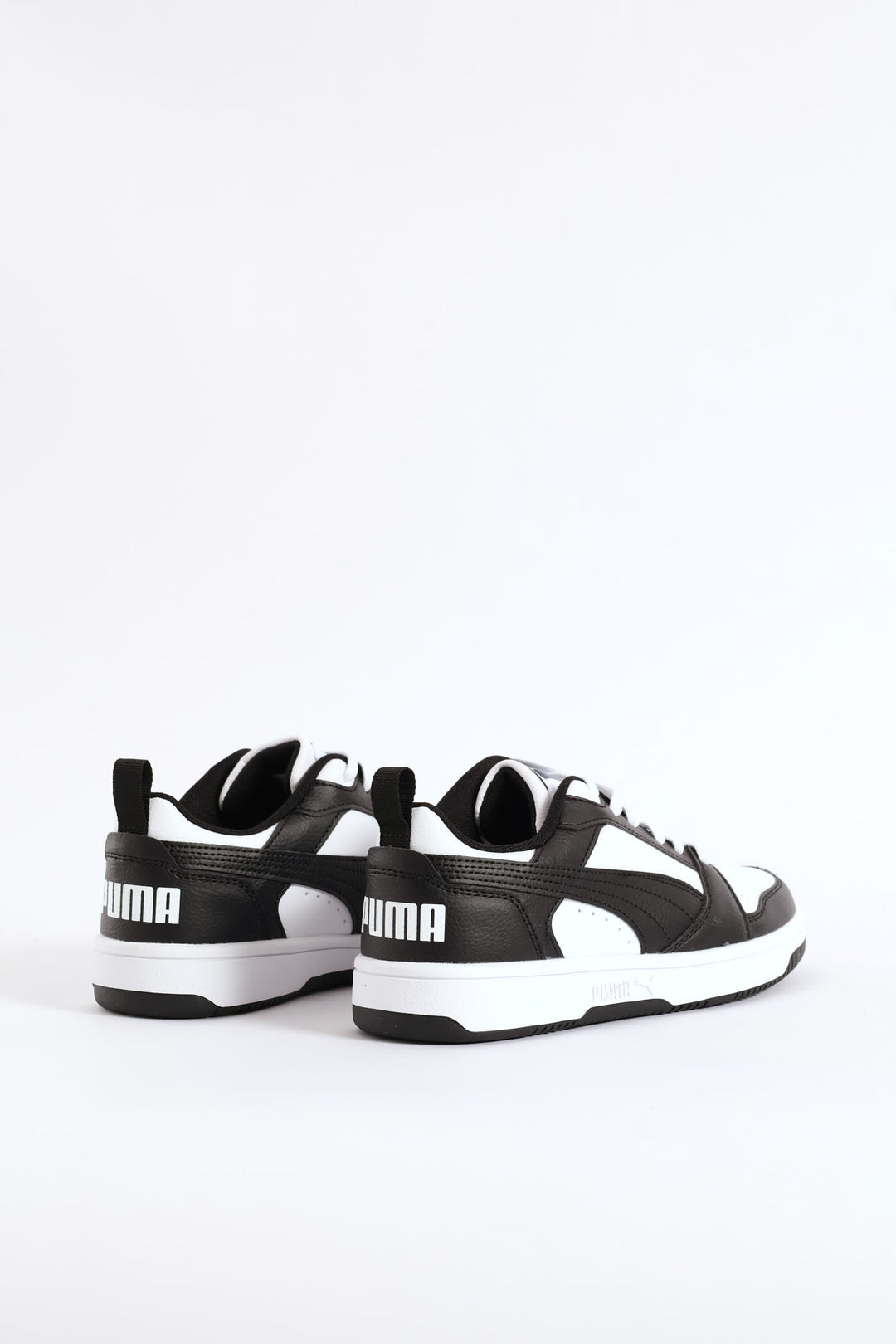 Boys Rebound V6 Lo Sneaker - Black/White