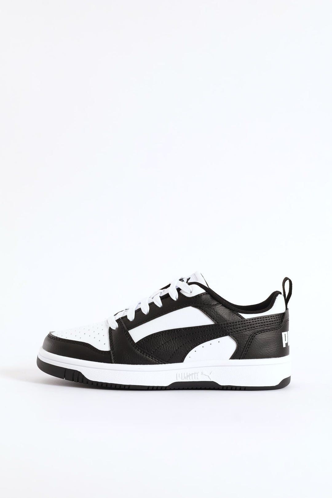 Boys Rebound V6 Lo Sneaker - Black/White